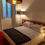 Aurora فندق