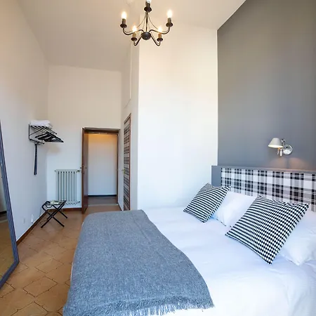 Casa Camilla فندق 3*