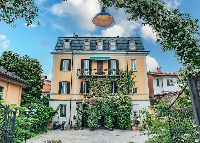 Ξενοδοχείο Aurora 3*